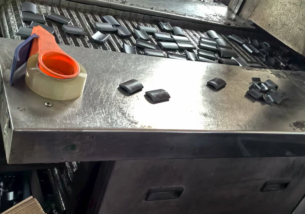 Ultrasonic cleaning Ultrasonic cleaning